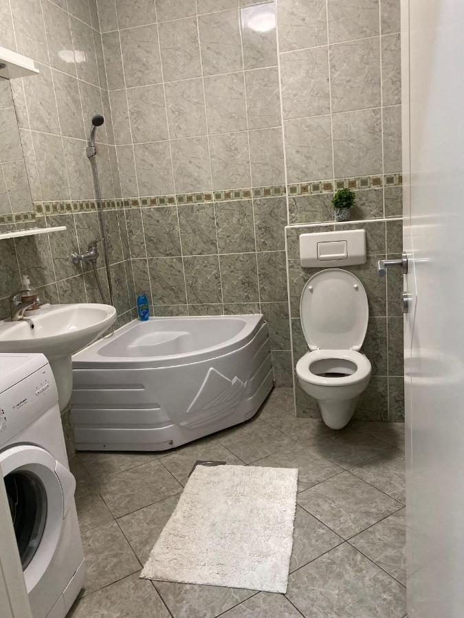 Apartman Ns Dan Centar Novi Sad Exterior photo